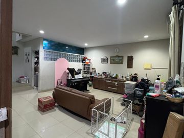 Dijual Rumah di KOMPLEK GADING LAVENDER, Pegangsaan Dua, Kelapa Gading