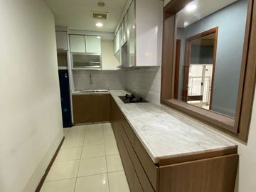 Disewakan Apartemen Royal Mediterania Garden, Tower Marigold, (3BR)
