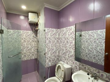 Disewakan Apartemen Royal Mediterania Garden, Tower Marigold, (3BR)