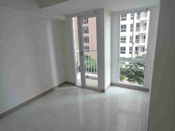 DISEWAKAN APARTEMEN TOKYO RIVERSIDE STUDIO KOSONG MURAH PIK2