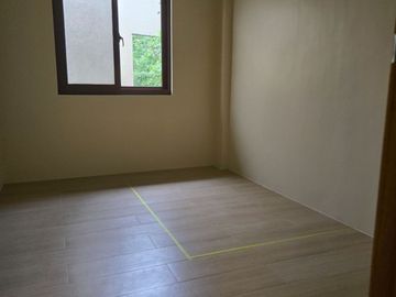 RFO 4 Bedroom Duplex Townhouse in Mambugan Antipolo City with 2-Car Garage -AJCE