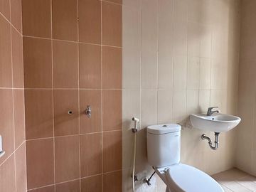 Jual Cepat BU Rumah 3 Lantai Samara Village Gading Serpong Tangerang