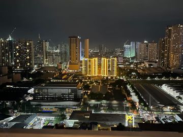 Nice Fully Furnished Studio Unit in The Vantage at Kapitolyo By Rockwell