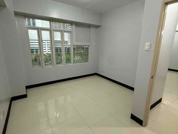 1 Br unit for Lease in Mckinley Hill, Taguig
