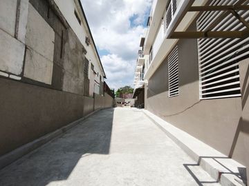 For Sale Modern 3 Storey Townhouse in Don Antonio Holy Spirit, Q.C. KSA