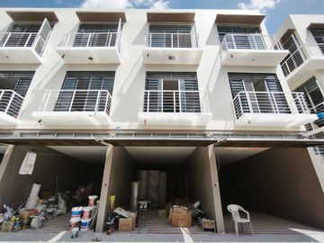 For Sale Modern 3 Storey Townhouse in Don Antonio Holy Spirit, Q.C. KSA