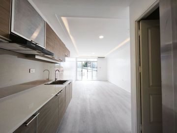 For Sale Modern 3 Storey Townhouse in Don Antonio Holy Spirit, Q.C. KSA