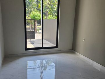 New Gress Rumah Baru Perumahan Penjaringan Asri, Medokan Ayu, Rungkut, Strategis dekat MERR