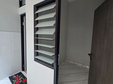 New Gress Rumah Baru Perumahan Penjaringan Asri, Medokan Ayu, Rungkut, Strategis dekat MERR