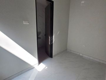 New Gress Rumah Baru Perumahan Penjaringan Asri, Medokan Ayu, Rungkut, Strategis dekat MERR