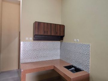 Rumah Baru SHM di Villa Gading Harapan 1, Lokasi Strategis