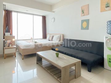 Sewa Apartemen Cozy and Best Deal Studio at Grand Kamala Lagoon
