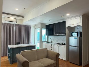 Dijual /sewa unit 2 BR Full Furnished Apartment Sudirman park