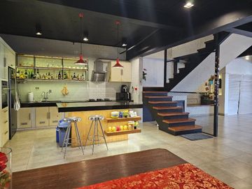 Dijual Cepat Villa Polonia The Palace Jl. Mustang