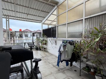 Rumah DE MANSION ALAM SUTERA Full Furnished 3 Lantai shm bisa kpr