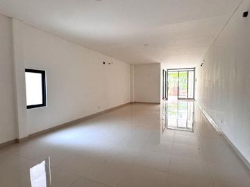 2 UNIT GUDANG SUDAH DIJEBOL Komplek Duta Indah Iconic - Tangerang SIAP PAKAI