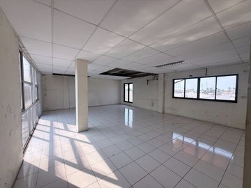 2 UNIT GUDANG SUDAH DIJEBOL Komplek Duta Indah Iconic - Tangerang SIAP PAKAI