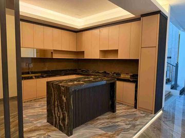 Jual Rumah 2 Lantai Baru Di Padma Boulevard, Graha Padma Semarang