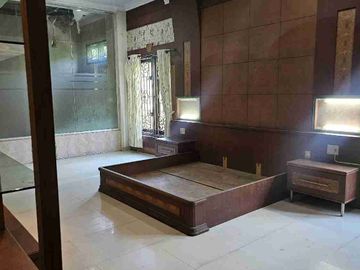 Villa Hook Polonia Komplek Malibu Indah