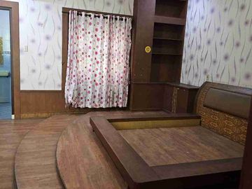 Villa Hook Polonia Komplek Malibu Indah