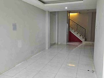 Disewakan Rumah 2,5 Lt di Gading Arcadia Kelapa Gading Jakarta Utara