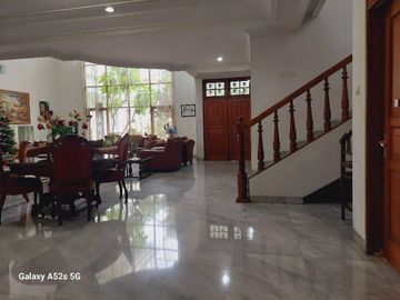 DIJUAL Rumah Asri di Ragunan - Jakarta Selatan
