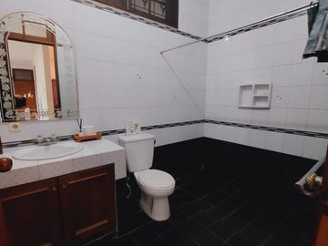 DIJUAL Rumah Asri di Ragunan - Jakarta Selatan