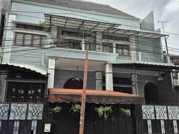 rumah cocok untuk usaha radio dalam dekat pondok indah