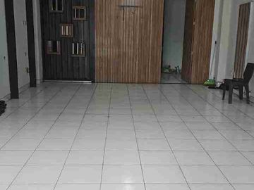 Dijual / Disewa Ruko 3,5 lantai
Jl. Alternative Cibubur 
Cibubur. Depok Jawa Barat
*cocok  buat Usaha*