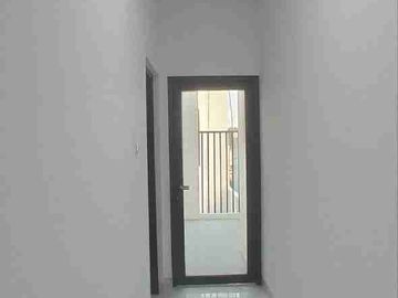 JUAL RUMAH READY SIAP HUNI TEMPAT STRATEGIS MATRAMAN JAKARTA TIMUR