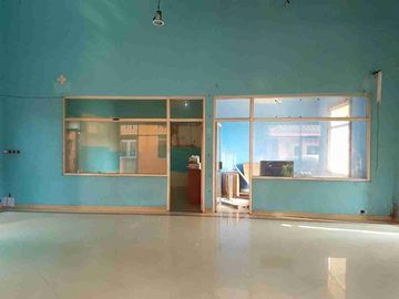 Di jual cepat  rumah cantik Siap Huni  di Boulevard Citra Grand