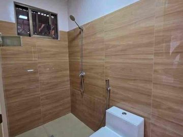 BUNGALOW HOUSE AND LOT FOR RENT IN MANDAUE CEBU