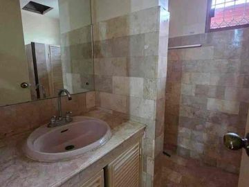 BUNGALOW HOUSE AND LOT FOR RENT IN MANDAUE CEBU