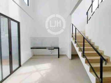 DiJual Rumah The Icon Central 2 Lantai di Batam Centre