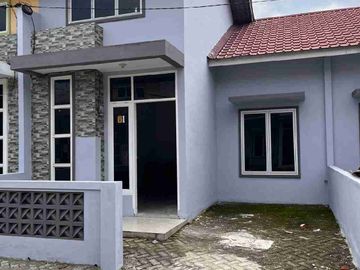 RUMAH CANTIK SIAP HUNI LOKASI STRATEGIS DEKAT POLDA SUMUT