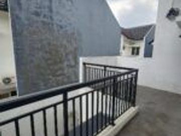 Jual Murah 2 Lantai di Cluster Lamonte Monte Torena Grand Wisata
