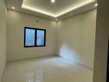 Rumah baru di elang bintaro sektor 9