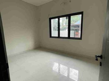 Rumah baru di elang bintaro sektor 9