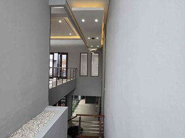 rumah bagus jln strategi Joglo Jakarta Barat