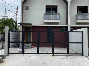 Rumah Baru Murah siap Huni di Kutisari Indah Utara, Tenggilis Mejoyo, Sby Timur
