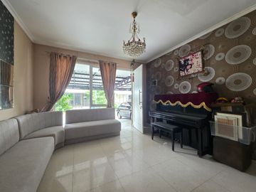 Rumah disewakan di serenade lake gading serpong ukuran luas dan siap huni
