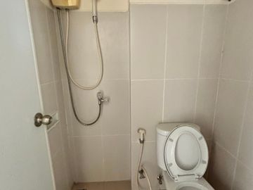 Ruko disewakan di pisa grande gading serpong 2 lantai siap pakai bisa nego
