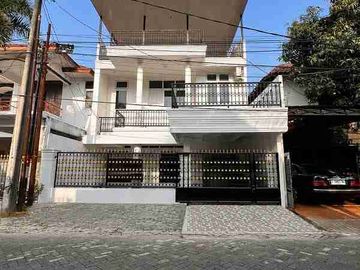 Rumah Strategis di Komplek Eramas 2000 Cakung Jakarta Timur Lingkungan Aman dan Nyaman.