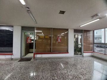 ARRIENDO OFICINA EDIFICIO OMNICENTRO PISO 2 OF 207