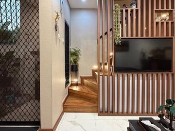 Rumah dijual Taman dii Palem Lestari Cengkareng