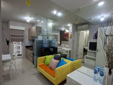 1BR Furnished Apartemen Madison Park - Mall Central Park