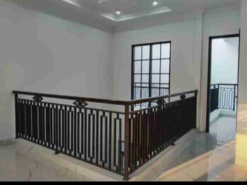 INTERIOR KEREN ‼️ RUMAH NEWS DI PONDOK KELAPA