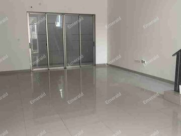 Rumah Siap Huni di Kawasan Modern PIK 2