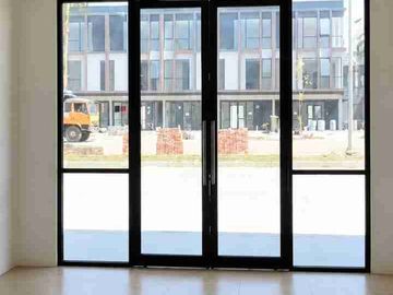 Disewakan Ruko Siap Pakai
Lakeview Hive Crest
Park Serpong