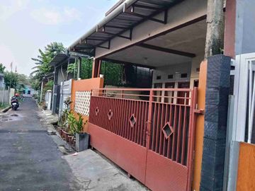DIJUAL RUMAH BAGUS JL KAYU GEDE PAKUJAYA SERPONG UTARA TANGERANG SELATAN